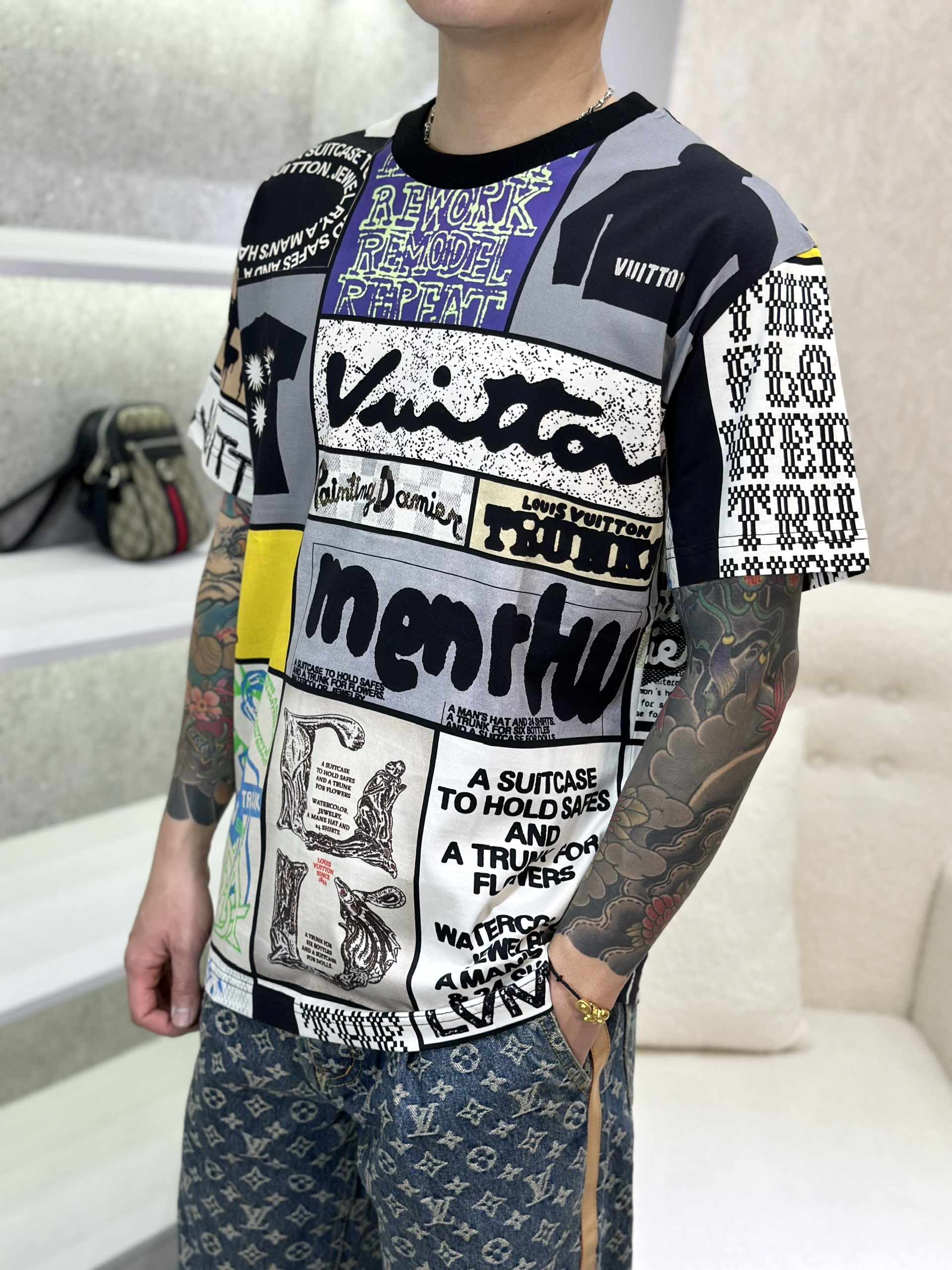 Áo phông T-shirt Louis Vuitton LV họa tiết ô màu sắc Like Auth on web VTN